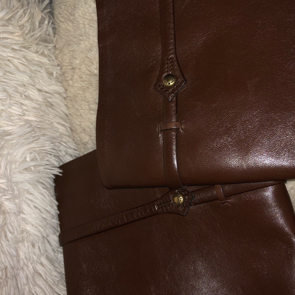 Louis Vuitton knee high boots - Picture 5 of 10